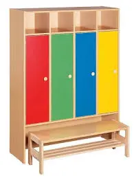 Bunter Umkleideschrank mit Bank