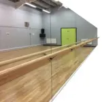 Ballettstangen- und Spiegelsystem